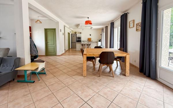 Maison à vendre    5 pièces •  Saint-Lys