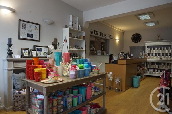 Immeuble à vendre  182 m2 VILLENEUVE SUR LOT - 47