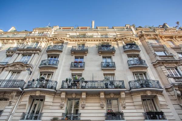 Appartement Paris 17e - PEREIRE / RUE JULIETTE LAMBER