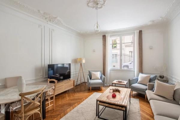 Appartement Paris 17e - PEREIRE / RUE JULIETTE LAMBER