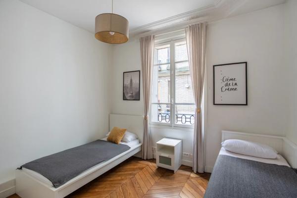 Appartement Paris 17e - PEREIRE / RUE JULIETTE LAMBER