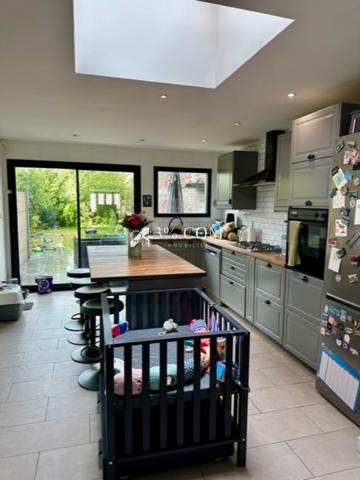 Maison 4 pièce(s) 3 chambre(s) 102 m²