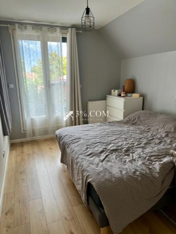 Maison 4 pièce(s) 3 chambre(s) 102 m²