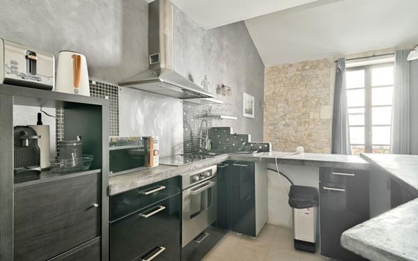 Appartement à vendre    3 pièces • 65 m2 Nîmes