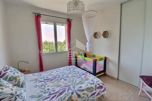 Maison de plain pied, 3 ch sur 4.000m2 de jardin