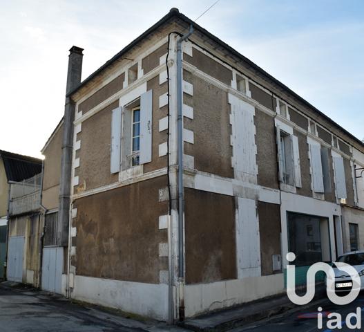 Immeuble à vendre 242 m² La Couronne