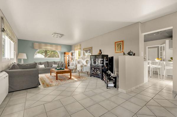 Maison familiale Vacquiers avec piscine et maison indépendante