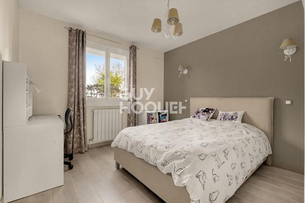 Maison familiale Vacquiers avec piscine et maison indépendante