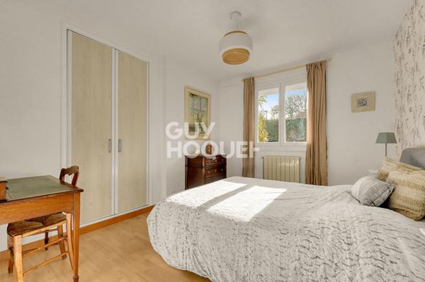 Maison familiale Vacquiers avec piscine et maison indépendante