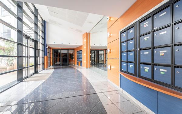 Appartement à vendre    3 pièces • 69 m2 Lyon 9