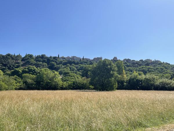 Cornillon-Confoux (13250) Très beau terrain constructible