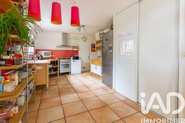 Maison à vendre 6 pièces 130 m² Léognan