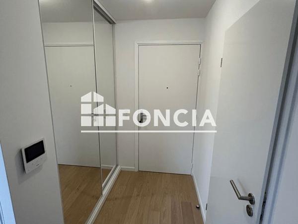 Location Appartement 2 pièces 41.1 m² - Le Plessis Robinson 92350