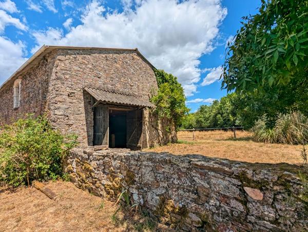 Maison  8 pièce(s) 253 m2