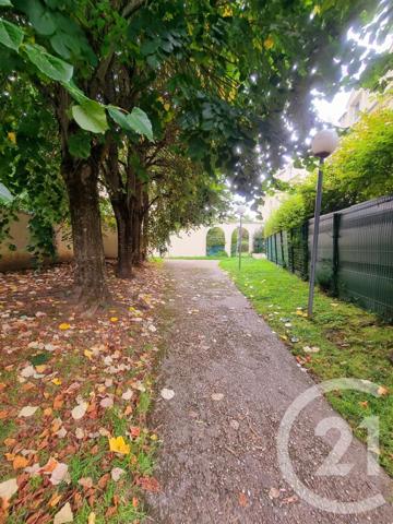 Appartement F4 à vendre  4 pièces - 83,85 m2 LIVRY GARGAN - 93