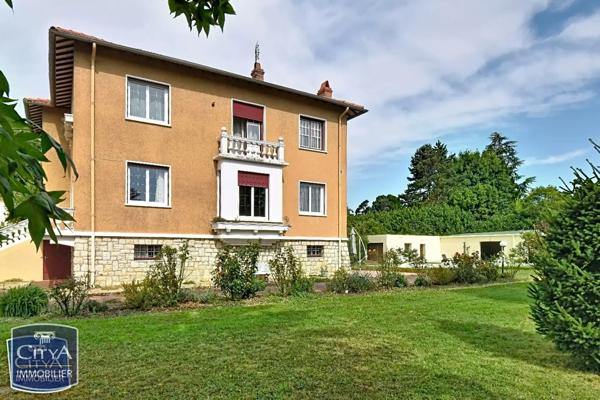 Maison à vendre 10 pièces 300m² Le Passage (47520)