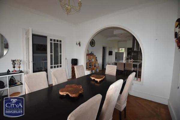 Maison à vendre 10 pièces 300m² Le Passage (47520)