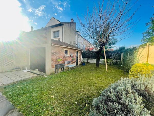 Maison Houilles 5 pièce(s) 72 m2 €499 000 ** - Référence 910