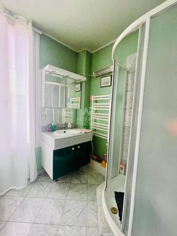 Maison Houilles 5 pièce(s) 72 m2 €499 000 ** - Référence 910