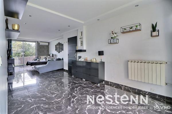 Appartement Saint Priest T4 80m2, double balcon, cave et stationnement