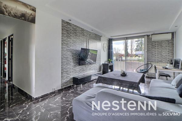 Appartement Saint Priest T4 80m2, double balcon, cave et stationnement