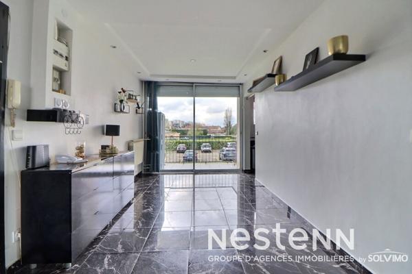 Appartement Saint Priest T4 80m2, double balcon, cave et stationnement