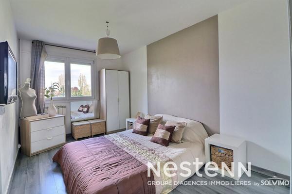 Appartement Saint Priest T4 80m2, double balcon, cave et stationnement