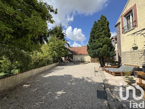 Maison à vendre 7 pièces 207 m² Ossey-les-Trois-Maisons