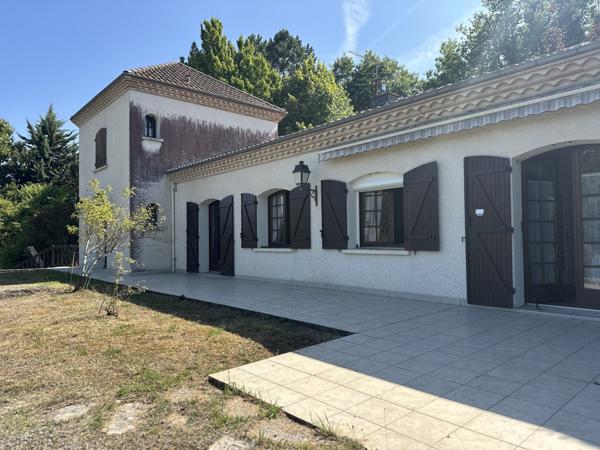 Pujols (47300) PUJOLS, belle villa familiale avec piscine sur les hauteurs