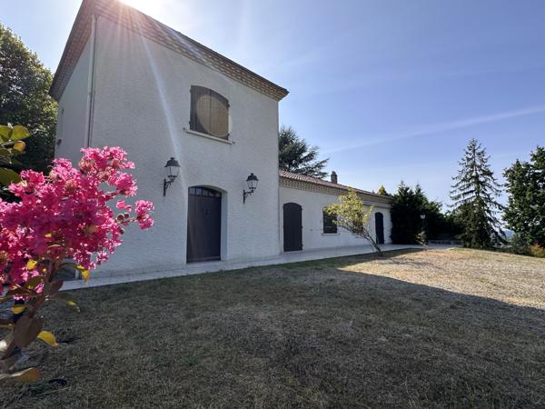 Pujols (47300) PUJOLS, belle villa familiale avec piscine sur les hauteurs