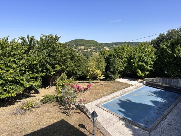 Pujols (47300) PUJOLS, belle villa familiale avec piscine sur les hauteurs