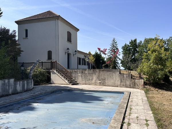 Pujols (47300) PUJOLS, belle villa familiale avec piscine sur les hauteurs