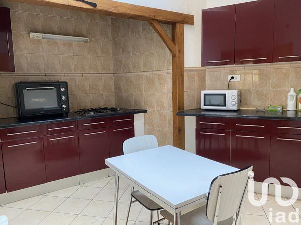 Maison 4 pièces de 112 m² à Monthermé (08800)