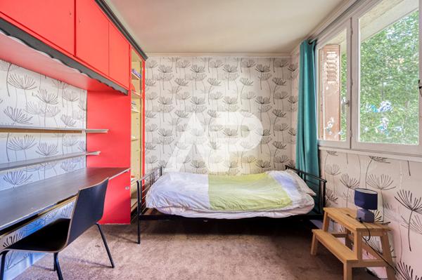 Sèvres Rive Gauche - Maison Familiale €850 000 ** - Référence 590-S