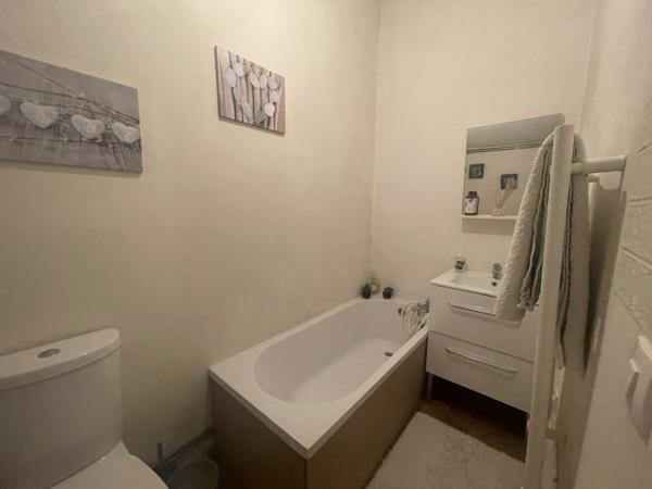 MAISON DE CAMPAGNE // FORET DE SCEVOLLES