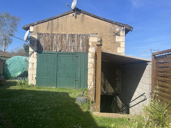 MAISON DE CAMPAGNE // FORET DE SCEVOLLES