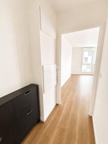 Appartement 3 pièce(s) Loyer 1 325 €/mois charges comprises **  - Référence  106771
