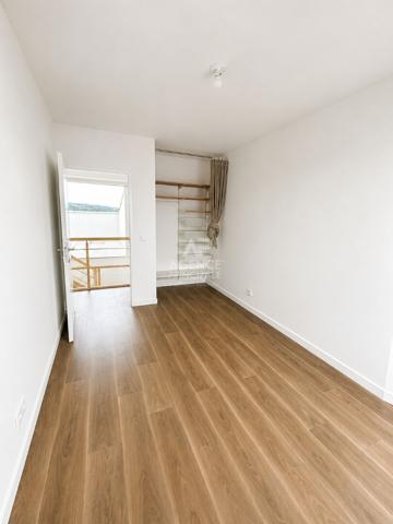 Appartement 3 pièce(s) Loyer 1 325 €/mois charges comprises **  - Référence  106771