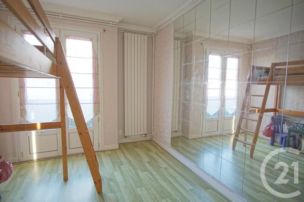 Appartement F4 à vendre  4 pièces - 109,78 m2 CHOISY LE ROI - 94