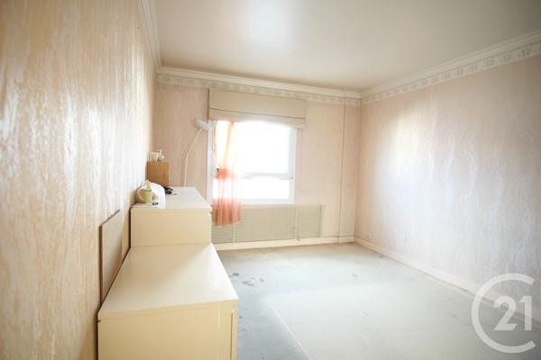 Appartement F4 à vendre  4 pièces - 109,78 m2 CHOISY LE ROI - 94