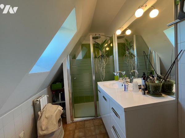 Maison T6 avec jardin - Assier