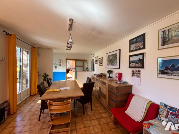 Maison T6 avec jardin - Assier