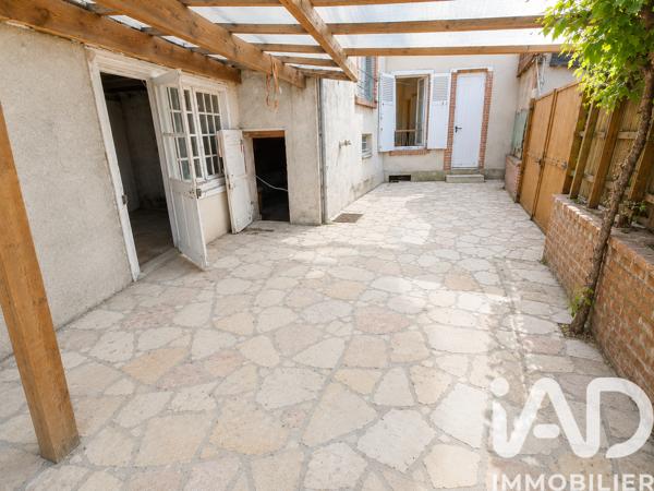 Maison à vendre 5 pièces 94 m² Châteauneuf-sur-Loire