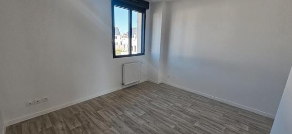 Maison avec garage 241 000 € H.A.I.*