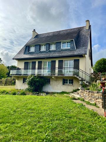 Maison à vendre 8 pièces CHATEAULIN (29)