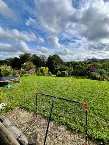 Maison à vendre 8 pièces CHATEAULIN (29)