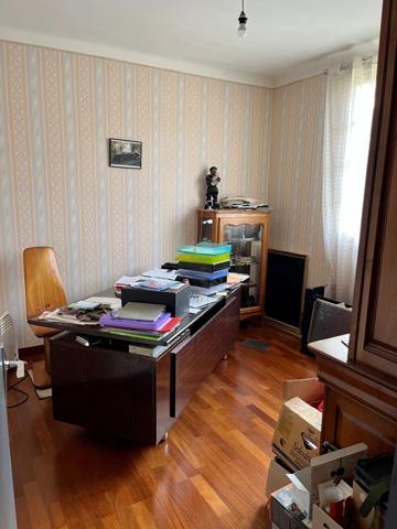 Maison à vendre 8 pièces CHATEAULIN (29)