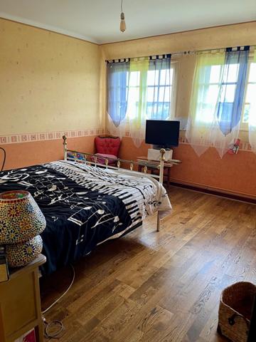 Maison à vendre 8 pièces CHATEAULIN (29)