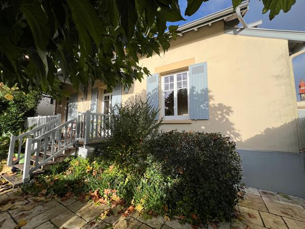 A vendre Maison Mont De Marsan 4 chambres 1 bureau, combles aménageables, garage