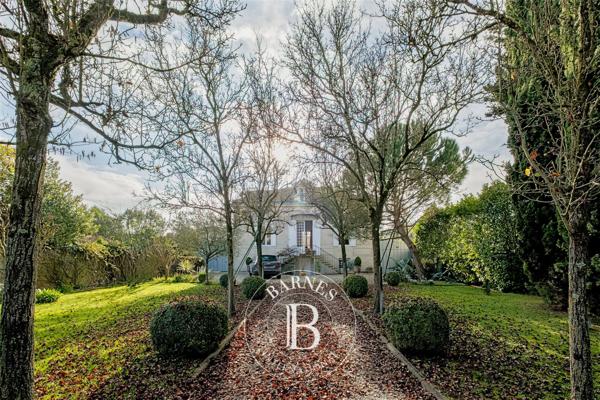 Bordeaux, Maison 5 Chambres -  330 m² à vendre